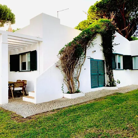 Villa Golf & *
